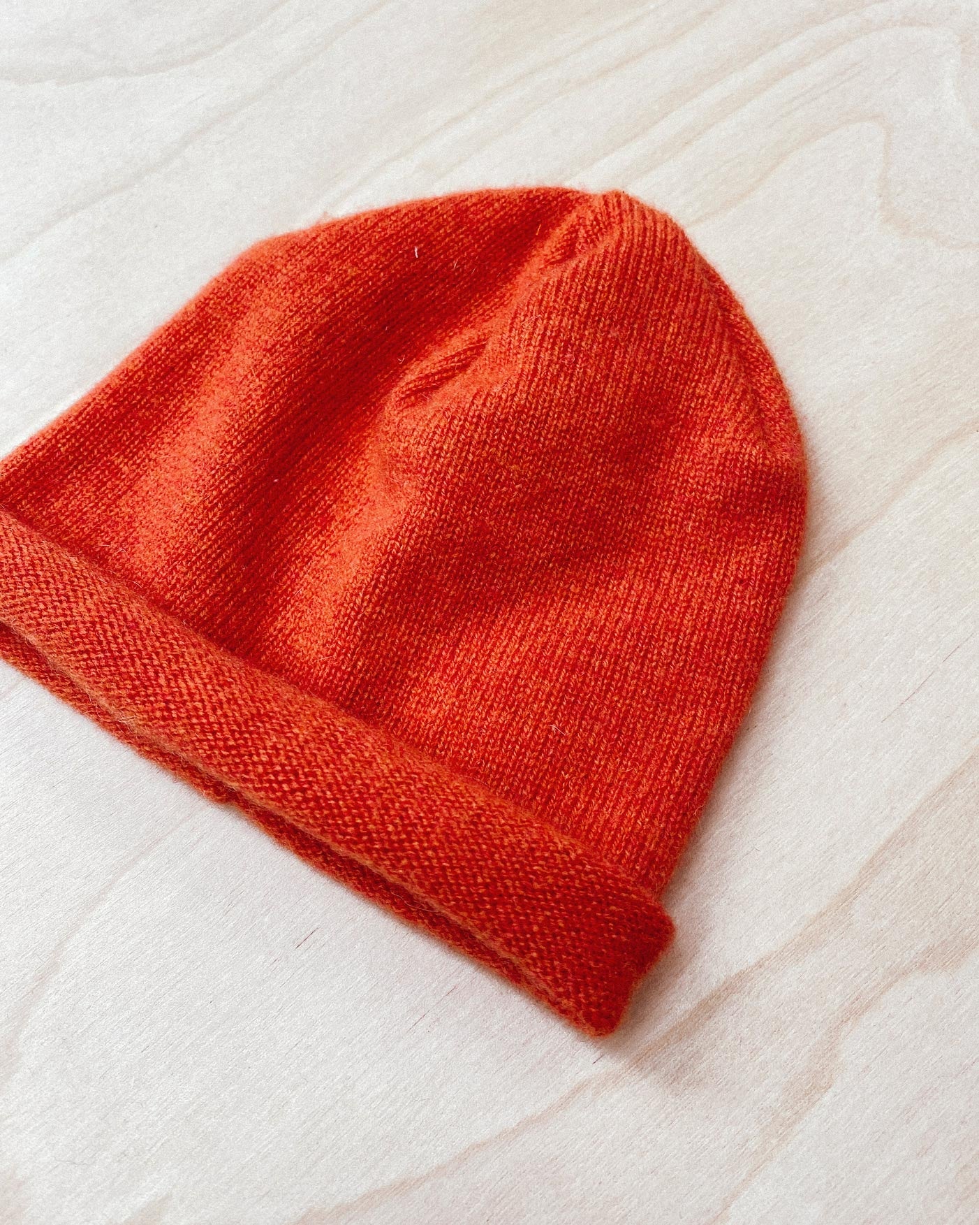 Red Cashmere Hat 3–9M