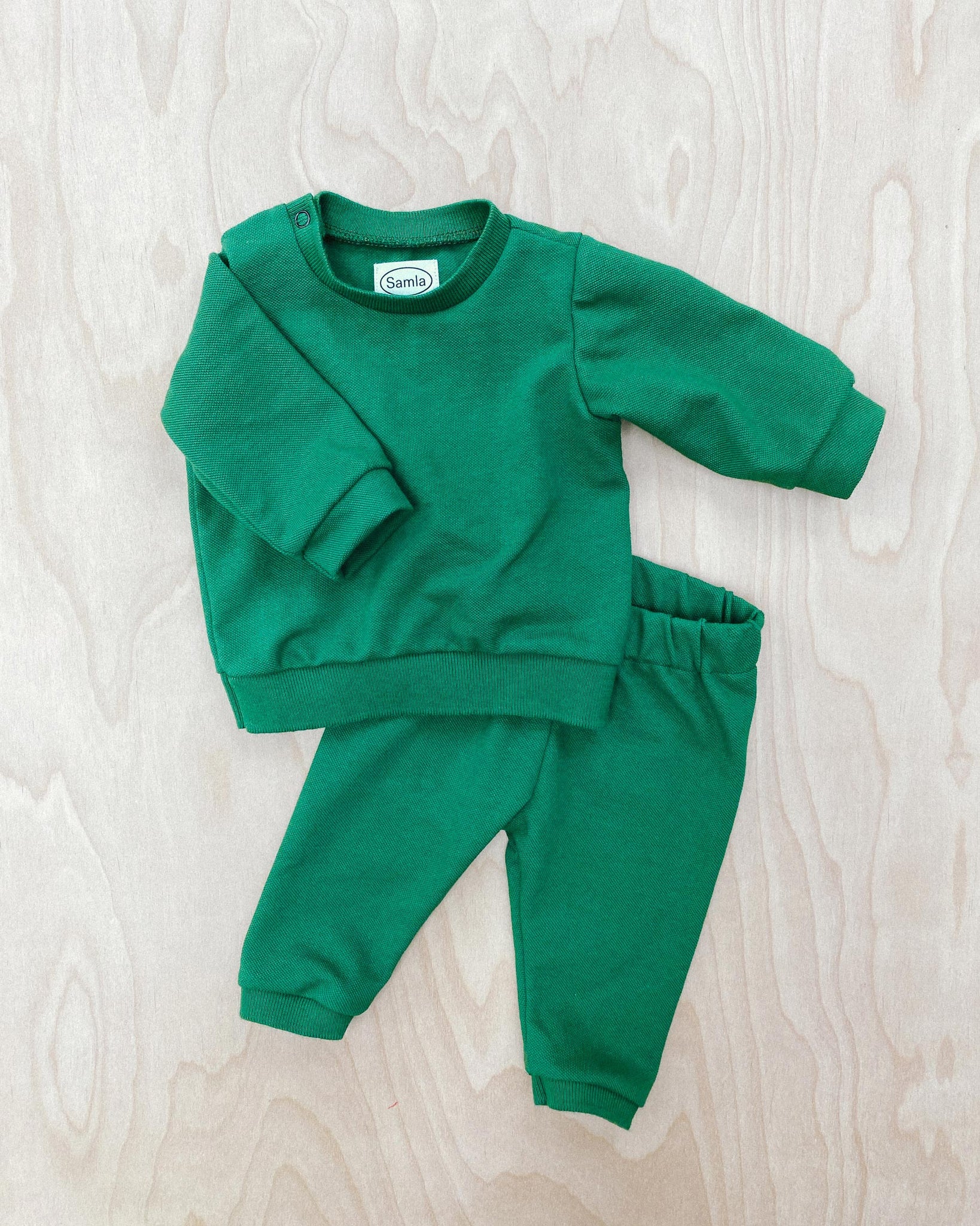 Green Sweatsuit 3–6M